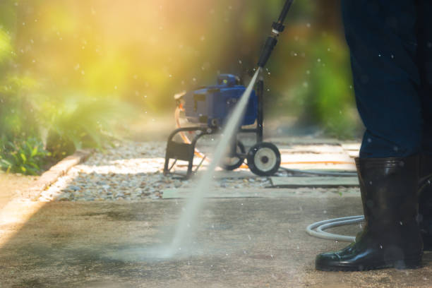 Best Solar Panel Cleaning  in Eastpoint, FL